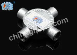 Tergalvani malleable persimpangan 4 kotak cara Peti elektrik pemasangan BS4568 / BS31 GI konduit kelengkapan
